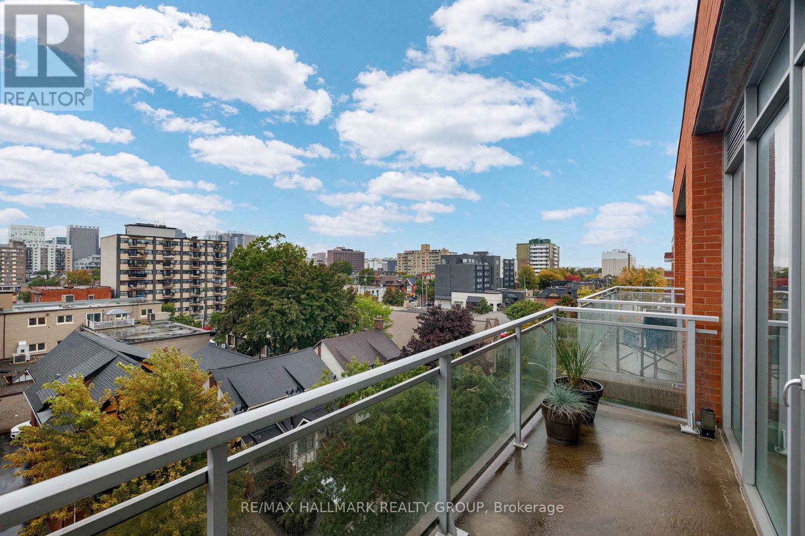 638 - 340 Mcleod Street