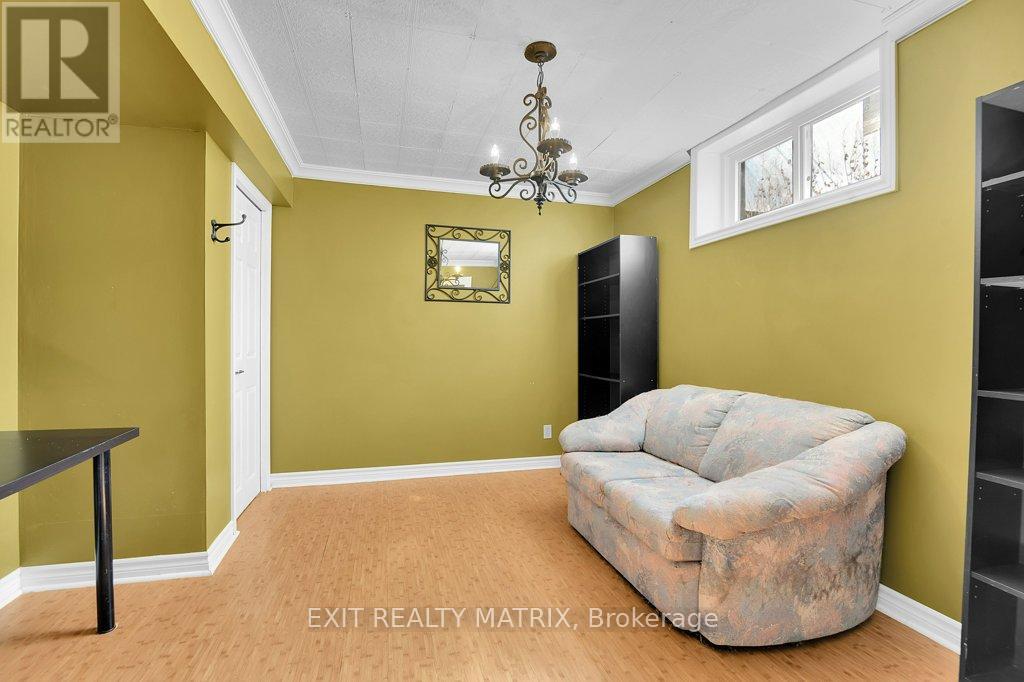 1374 County 7 Road