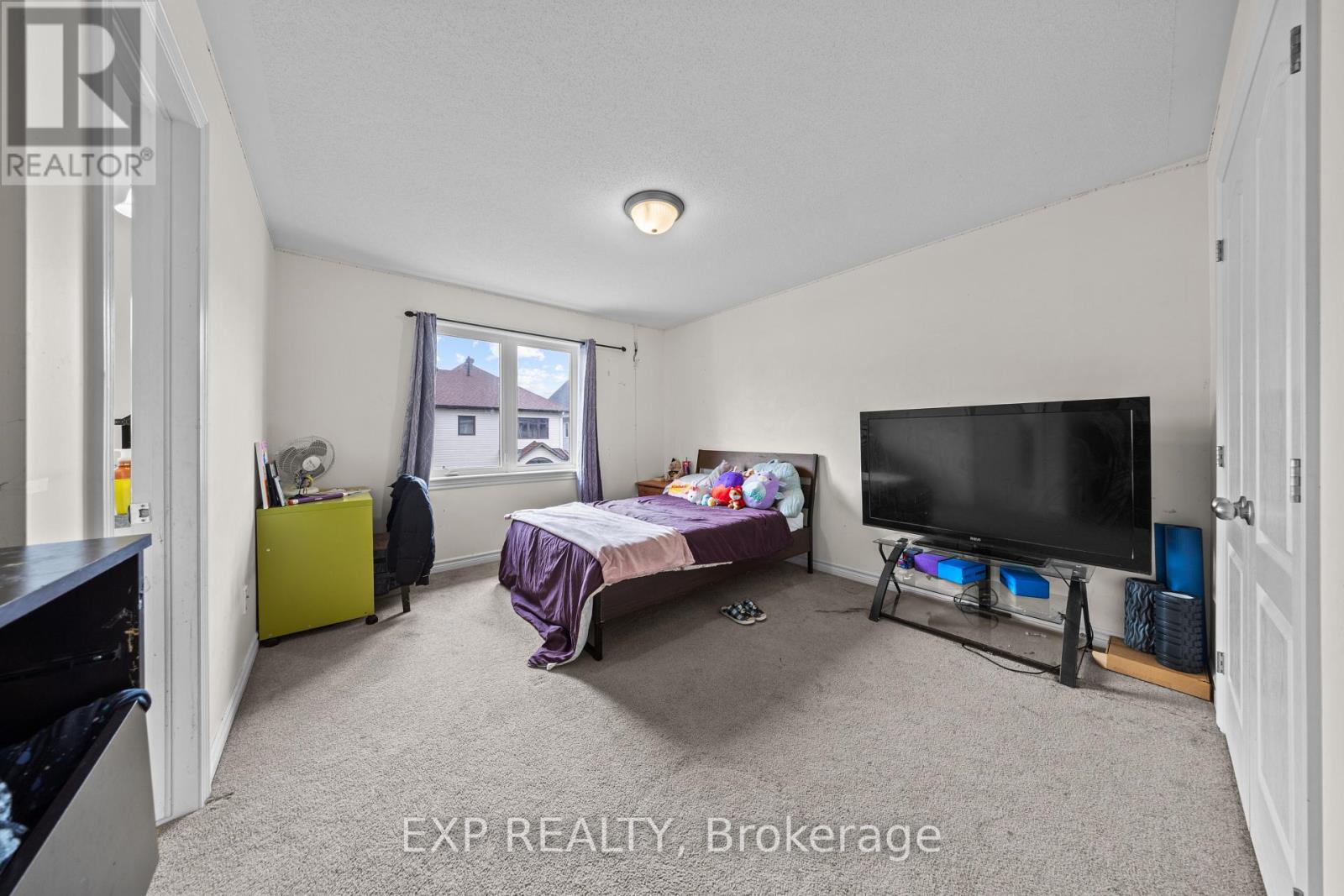 121 Daglan Crescent