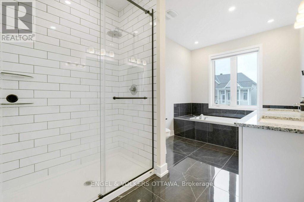 1010 Carden Lane