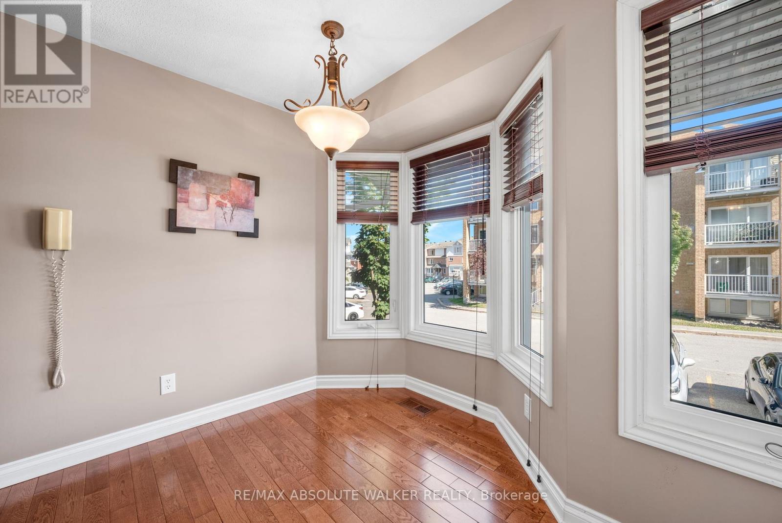 1647 Locksley Lane
