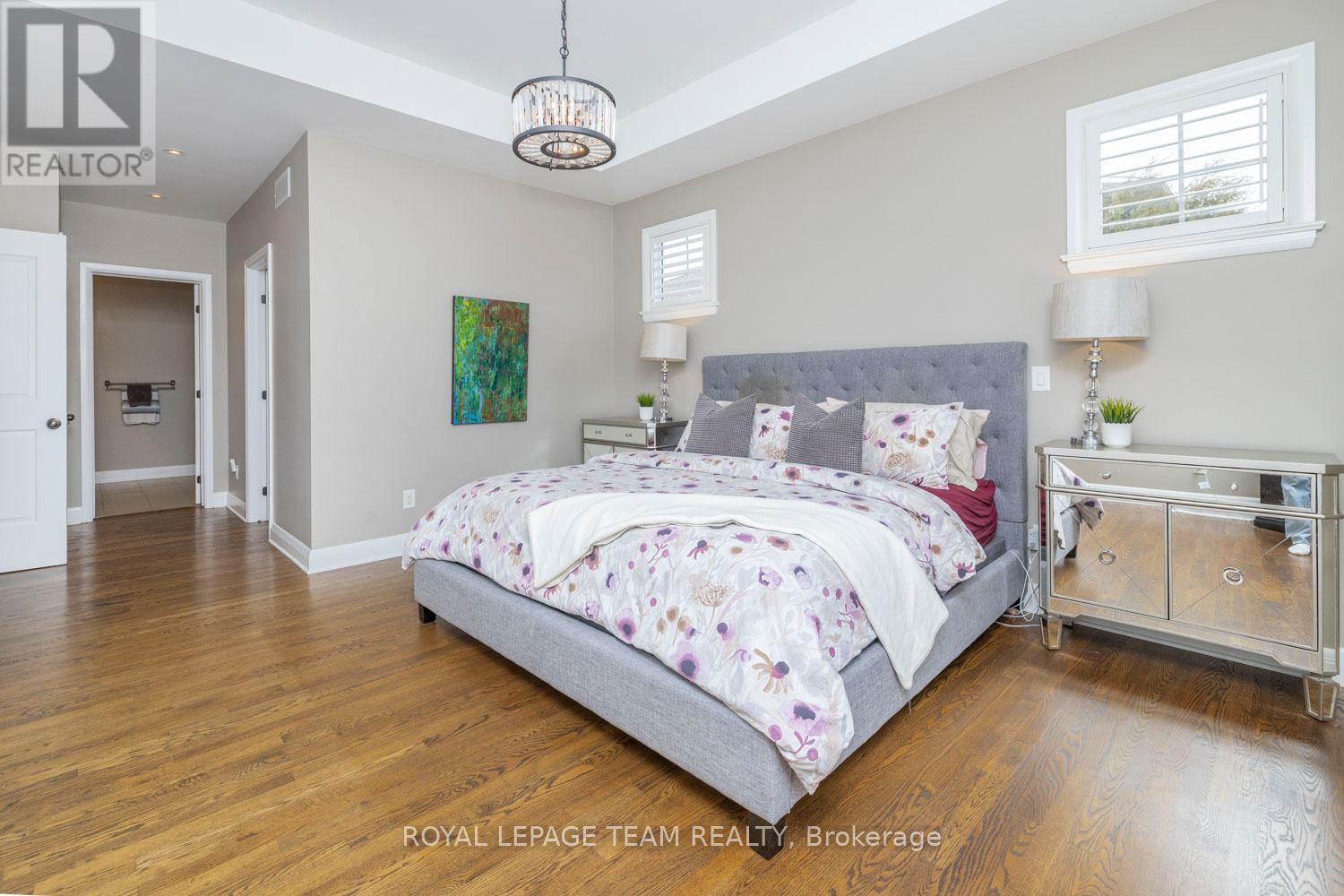 213 Cabrelle Place E