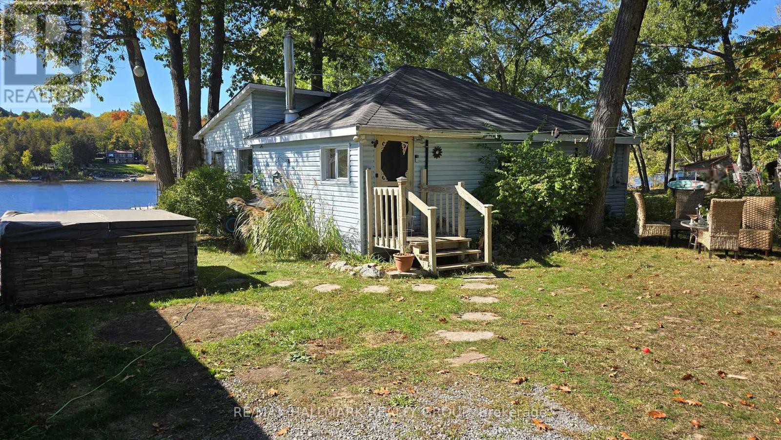 1048 Bayview Drive