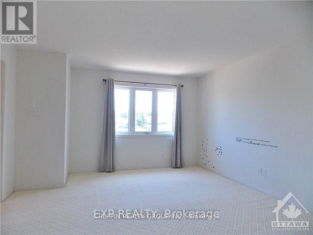 169 Sorento Street E