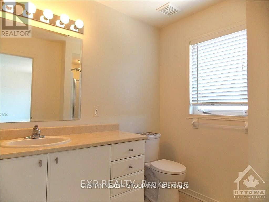 169 Sorento Street E
