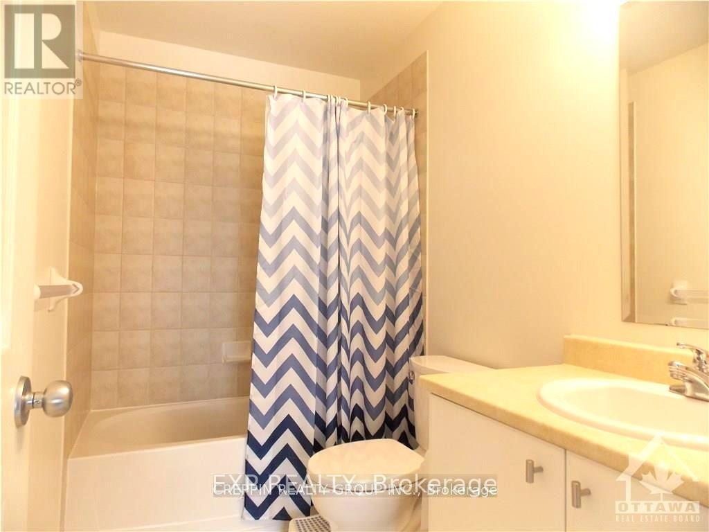 169 Sorento Street E