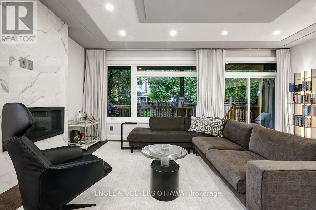305 Westhill Avenue