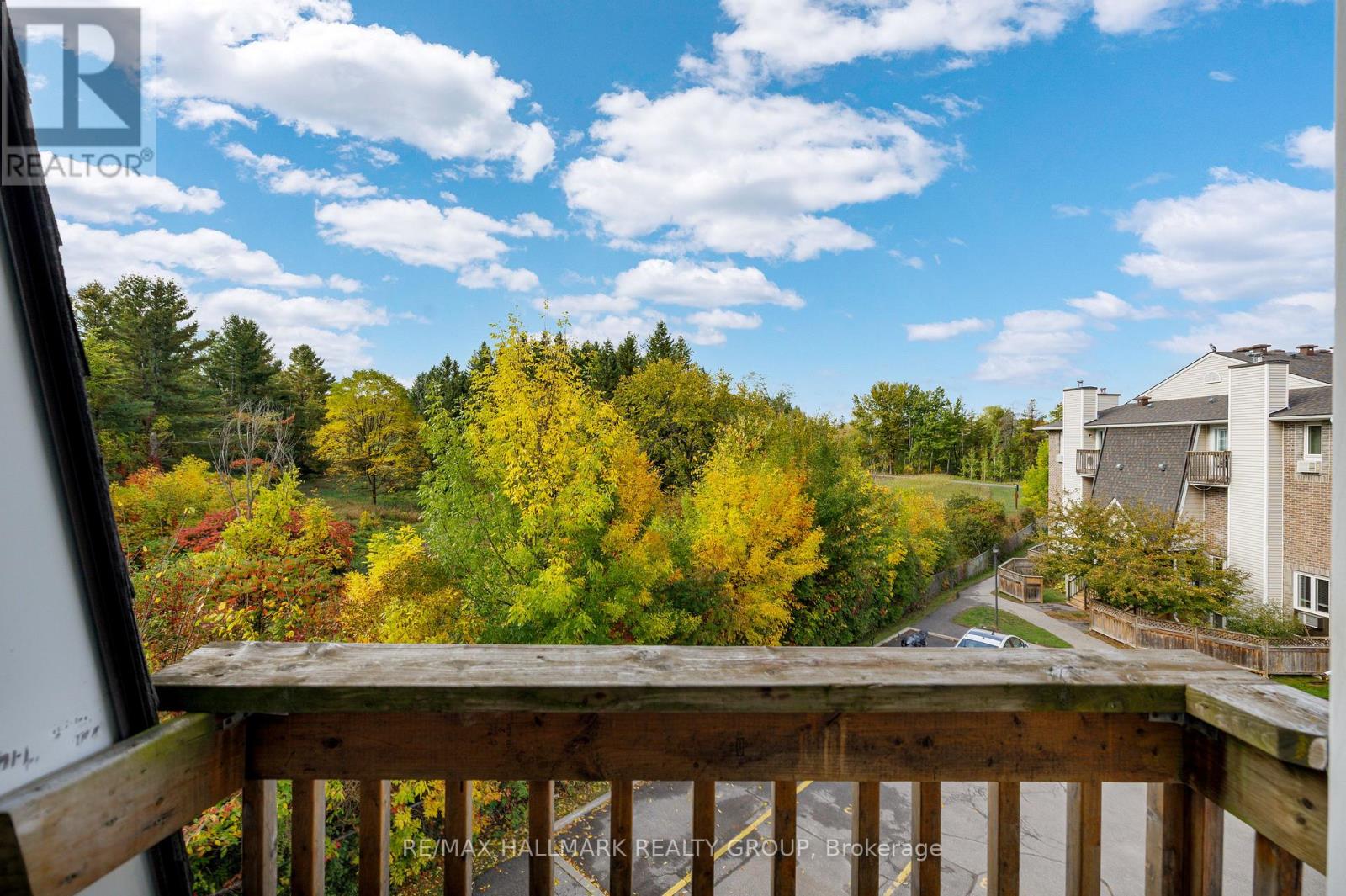 3 - 5 Timberview Way