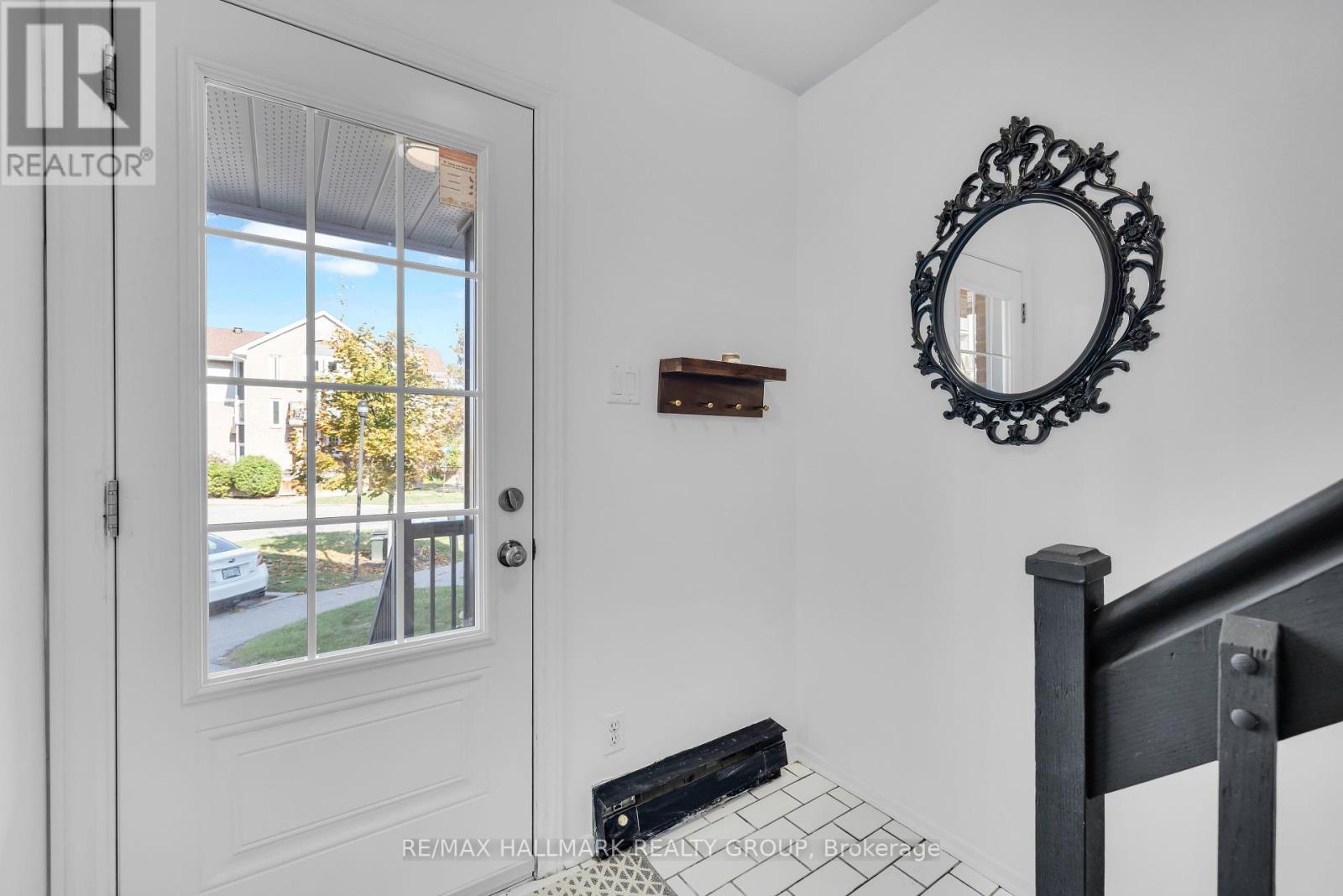 3 - 5 Timberview Way