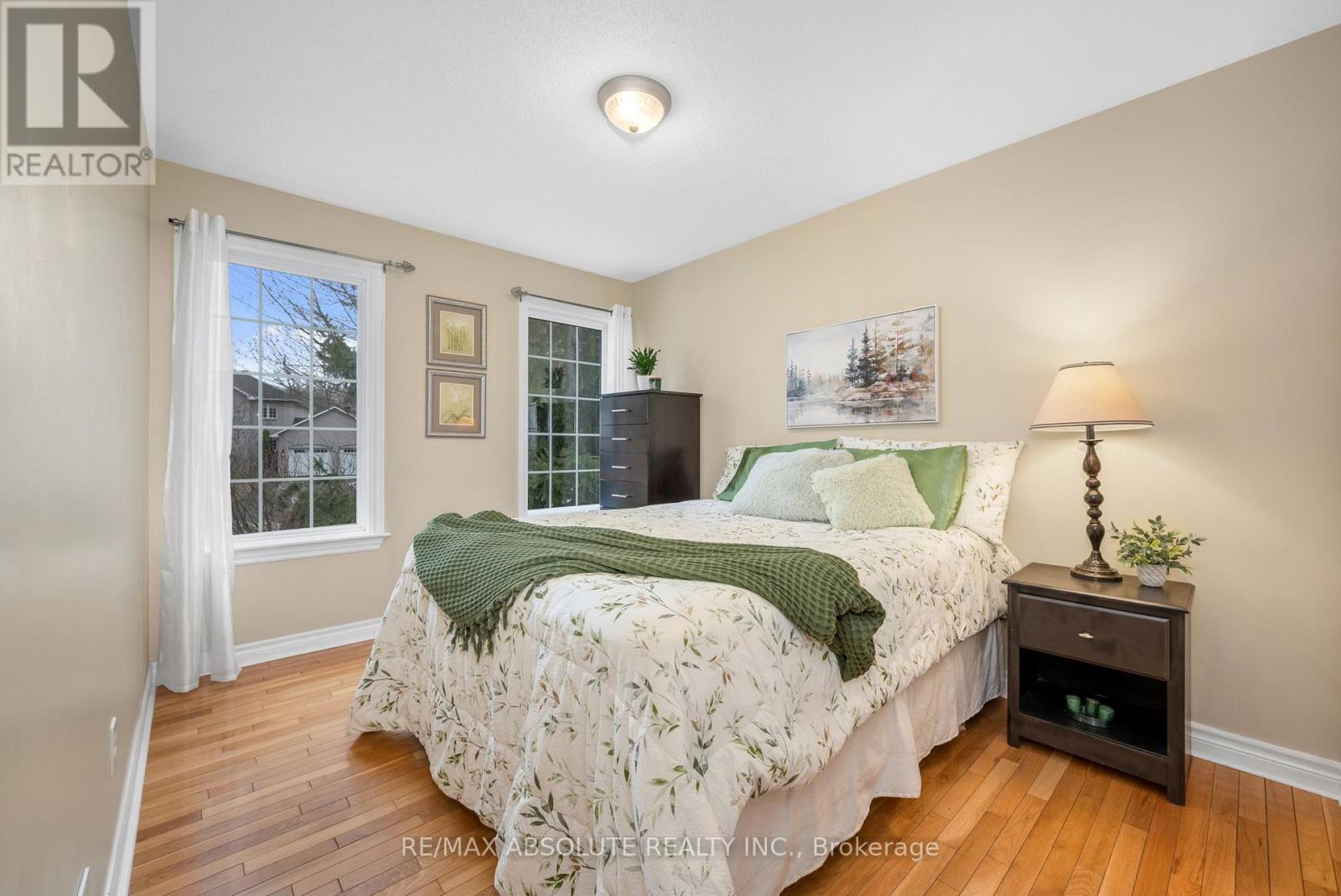 1601 Shauna Crescent