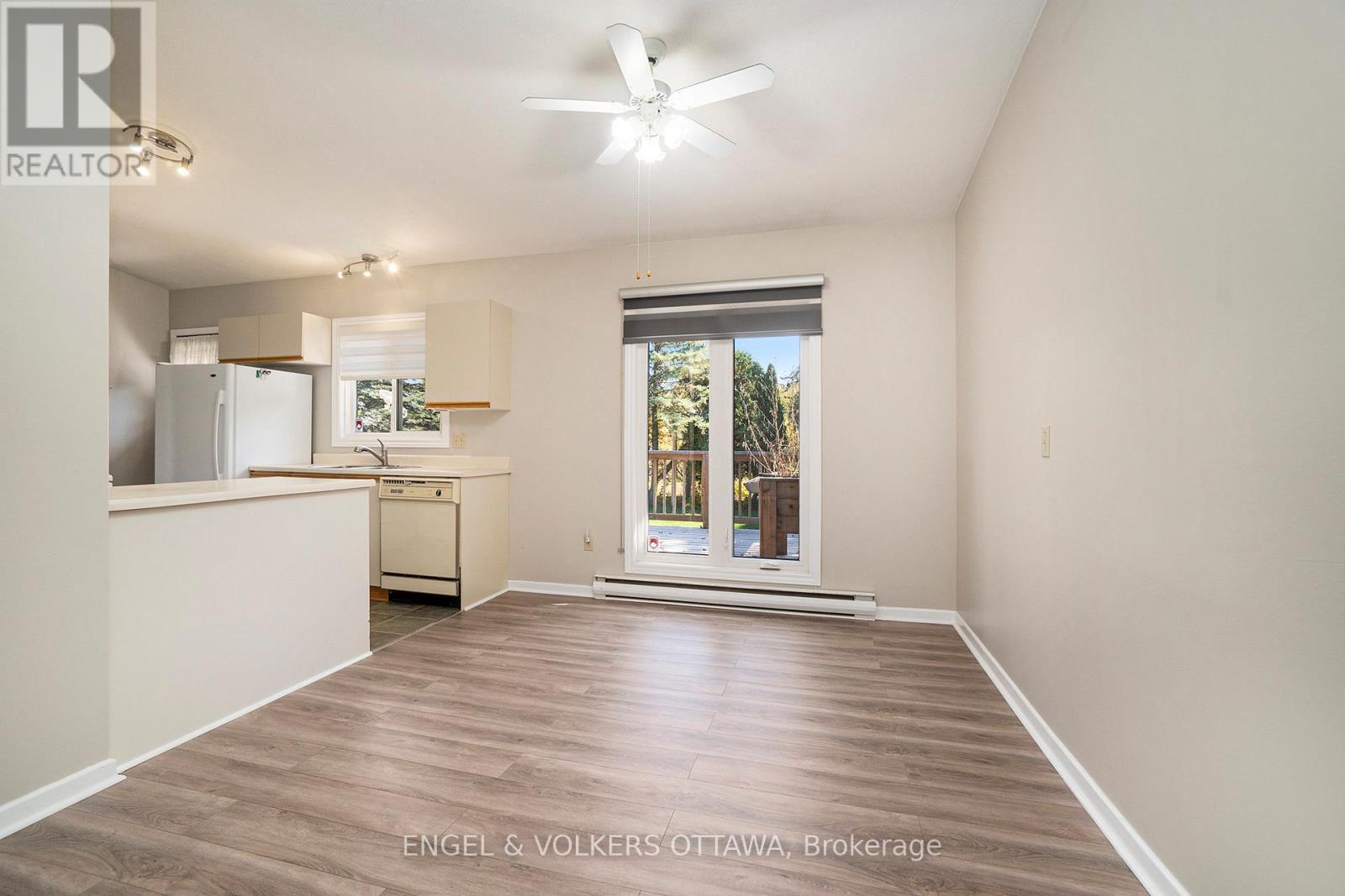 258 Herrick Drive, Rr#1, Arnprior Drive