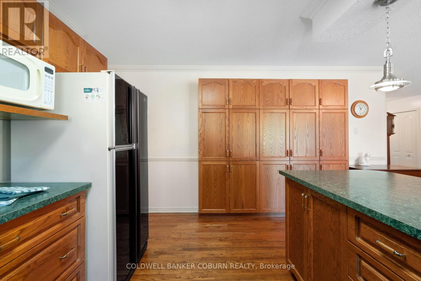 2 Sugar Maple Way