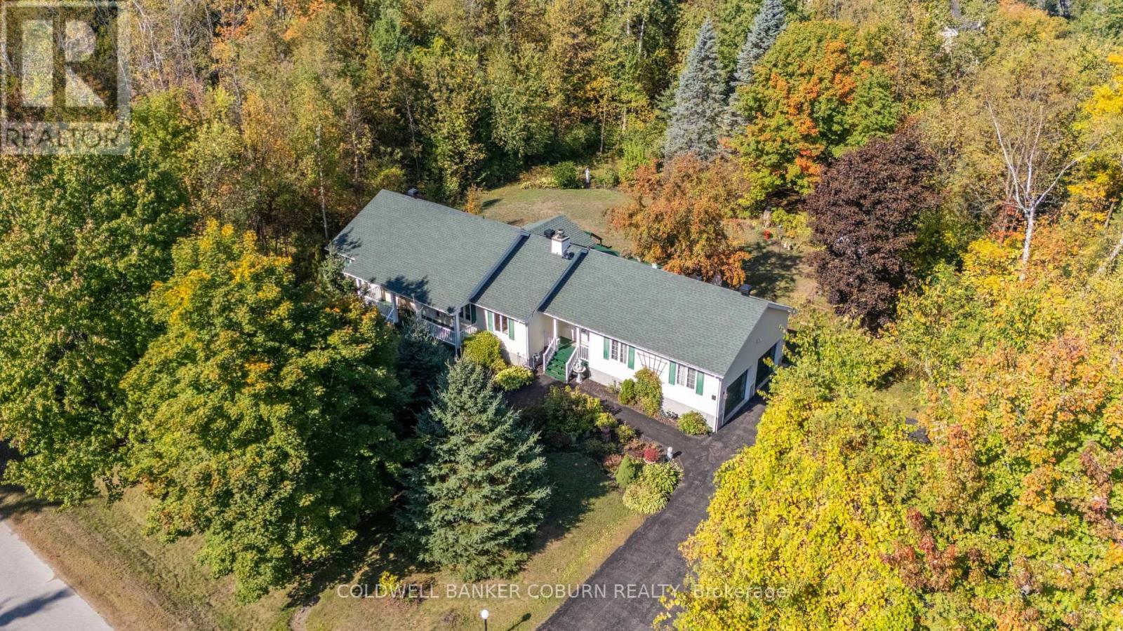 2 Sugar Maple Way