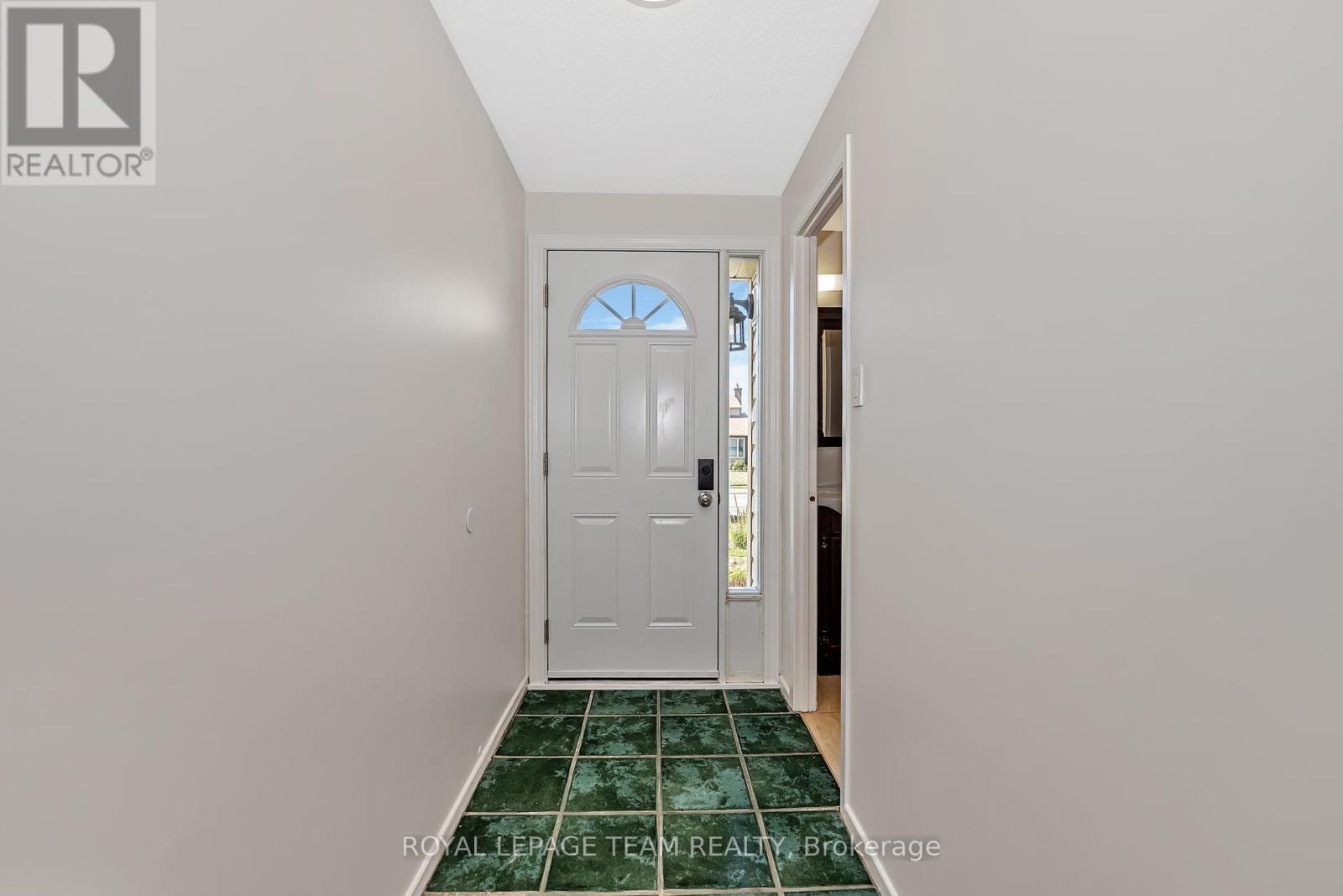 10 - 31 Malvern Drive