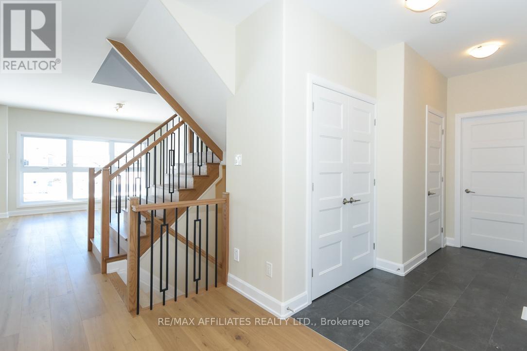 1060 Chablis Crescent
