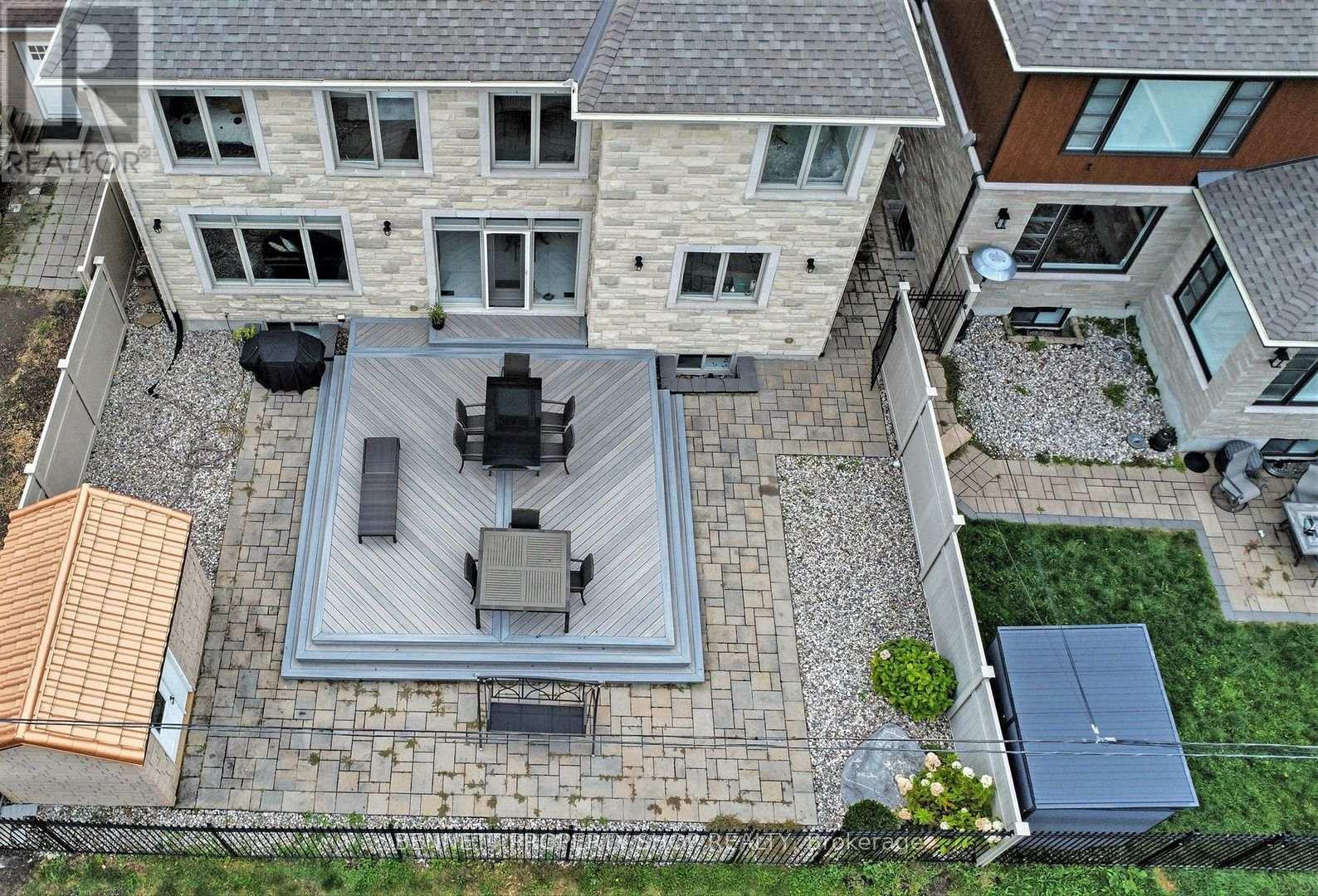 2253 Prospect Avenue