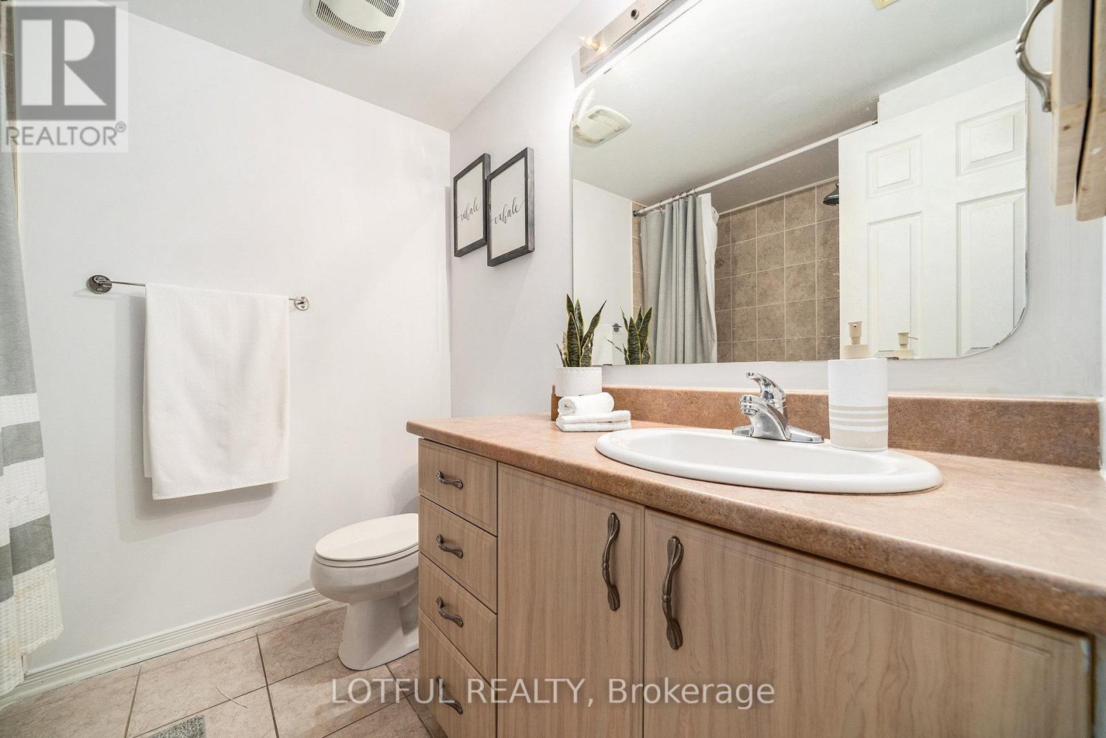 58 Steele Park Private