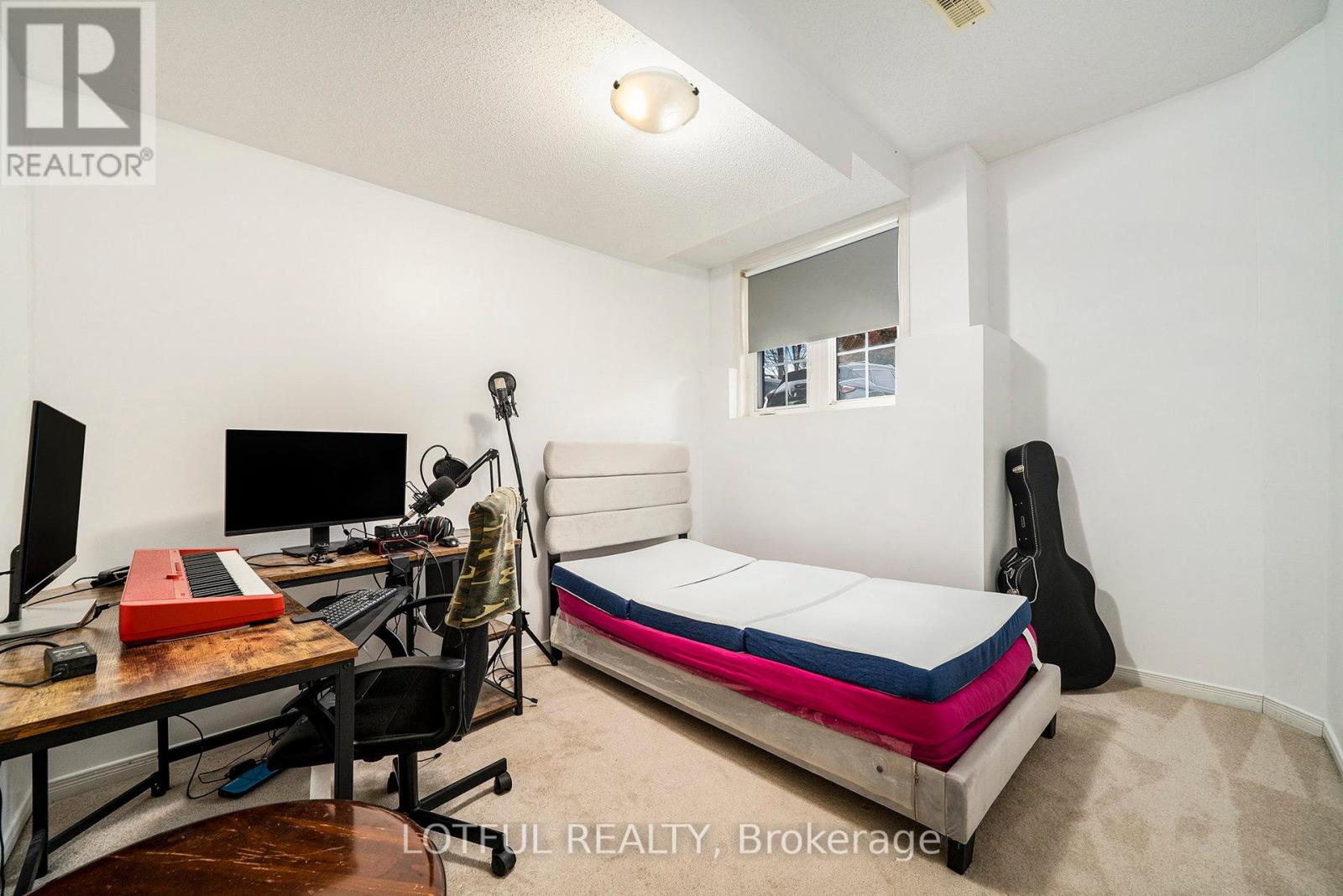 58 Steele Park Private