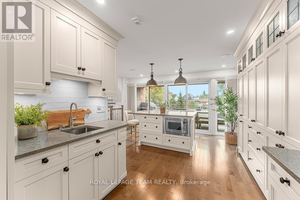 30 Belvedere Crescent