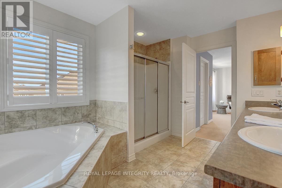 165 Saltspring Private