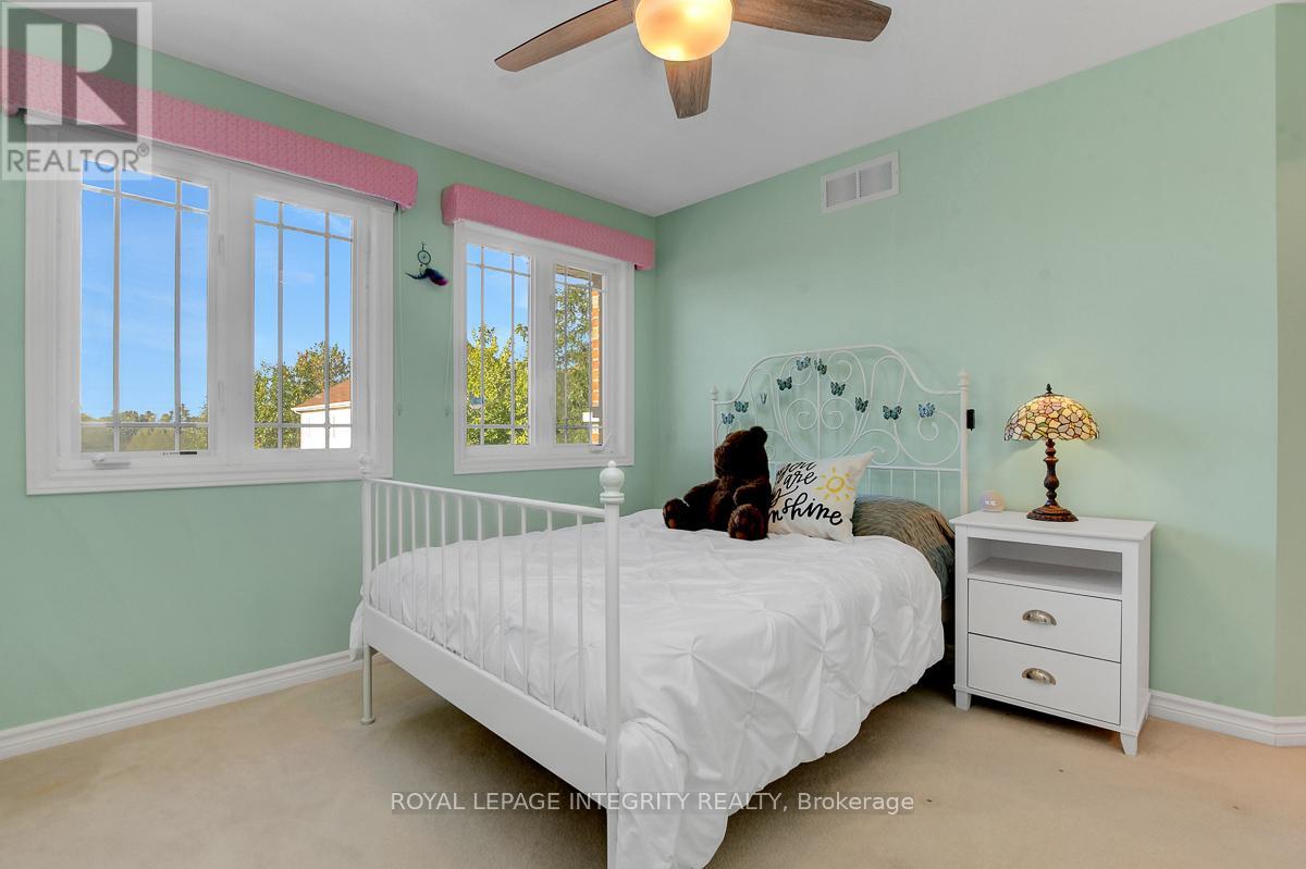 165 Saltspring Private
