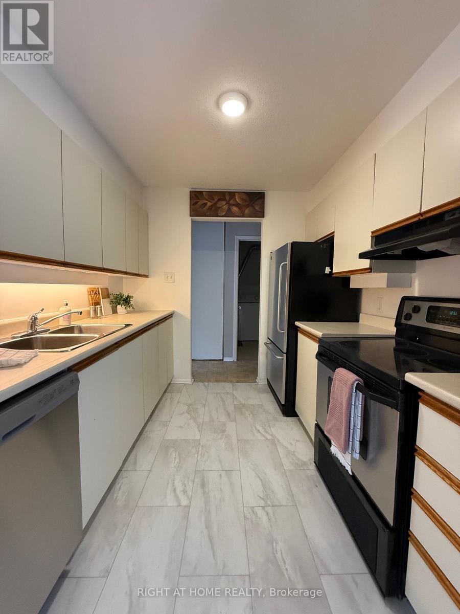 E - 1033 Cummings Avenue