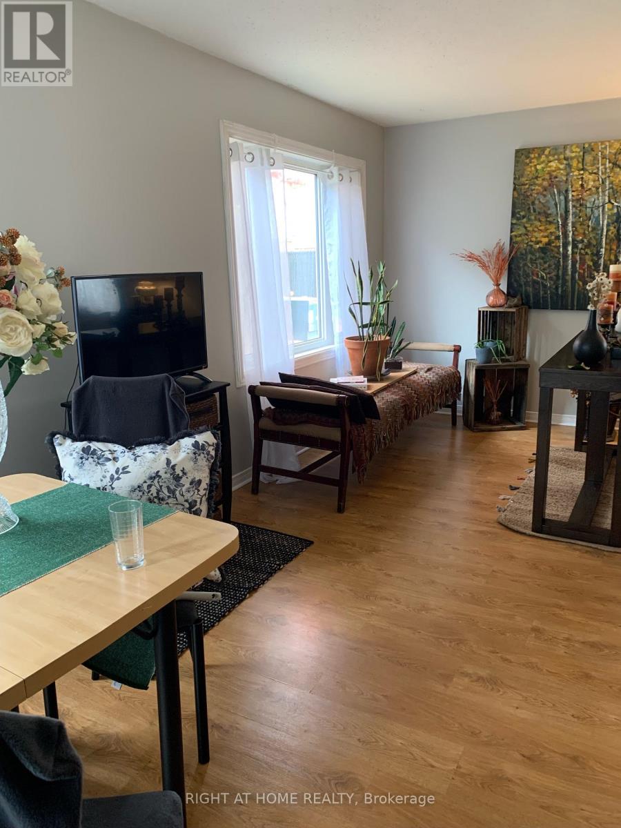 E - 1033 Cummings Avenue