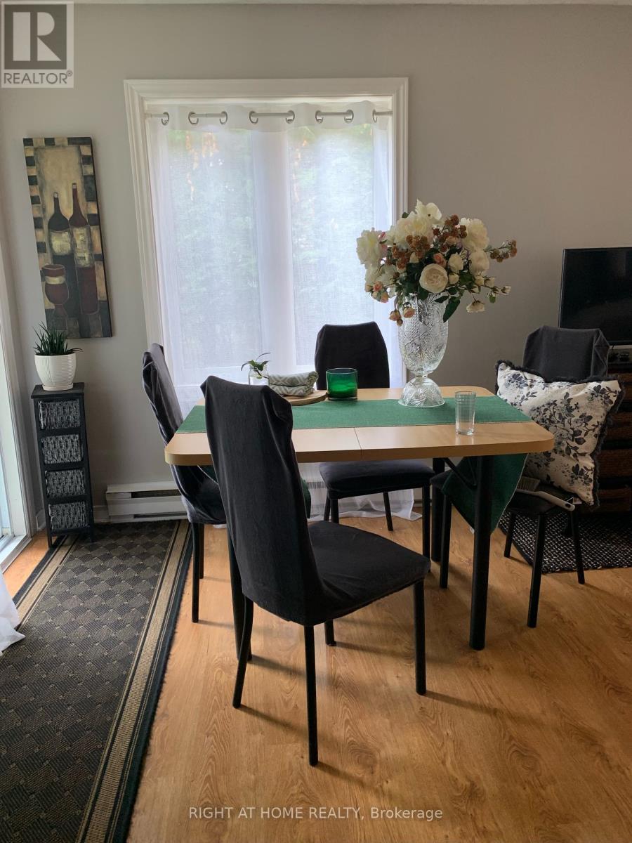 E - 1033 Cummings Avenue