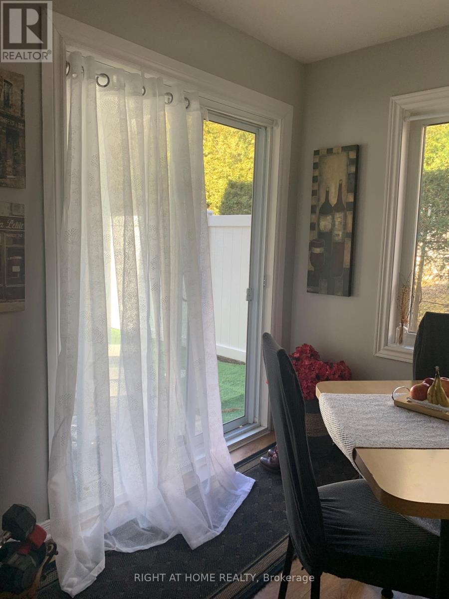 E - 1033 Cummings Avenue