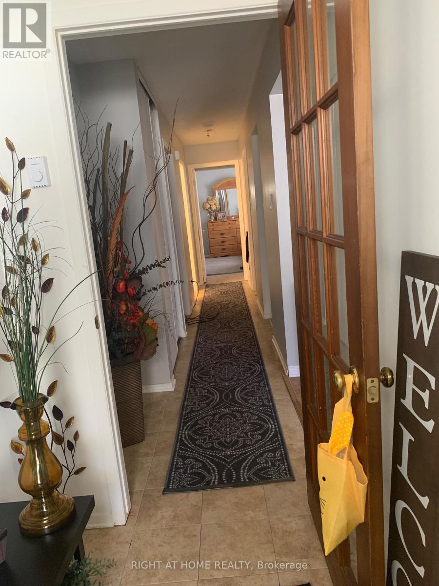 E - 1033 Cummings Avenue