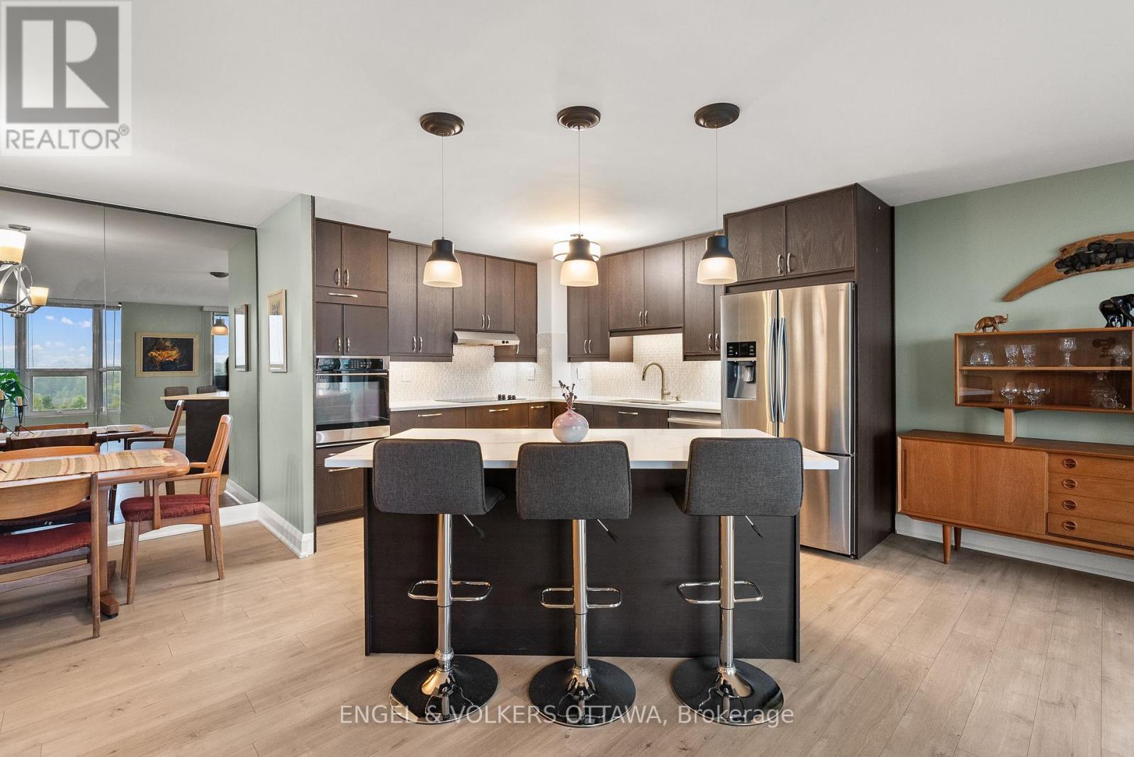 1006 - 2951 Riverside Drive