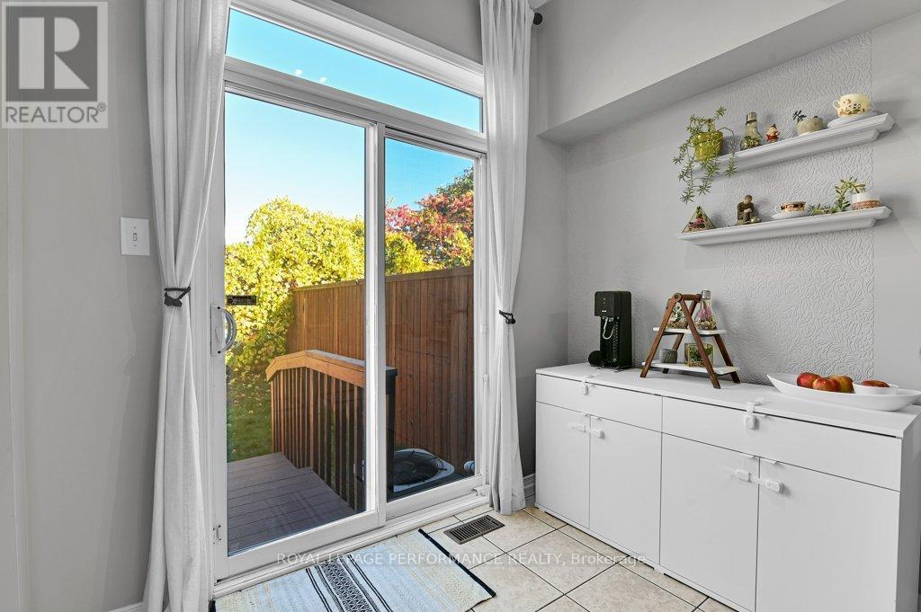 32 Cargrove Private