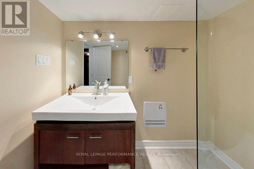 32 Cargrove Private