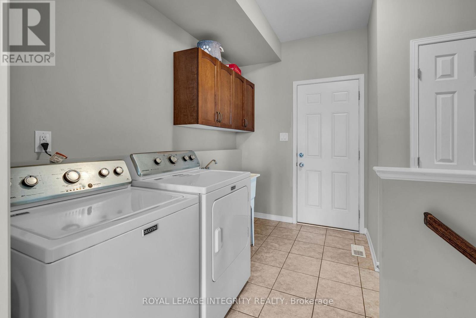 367 Andalusian Crescent