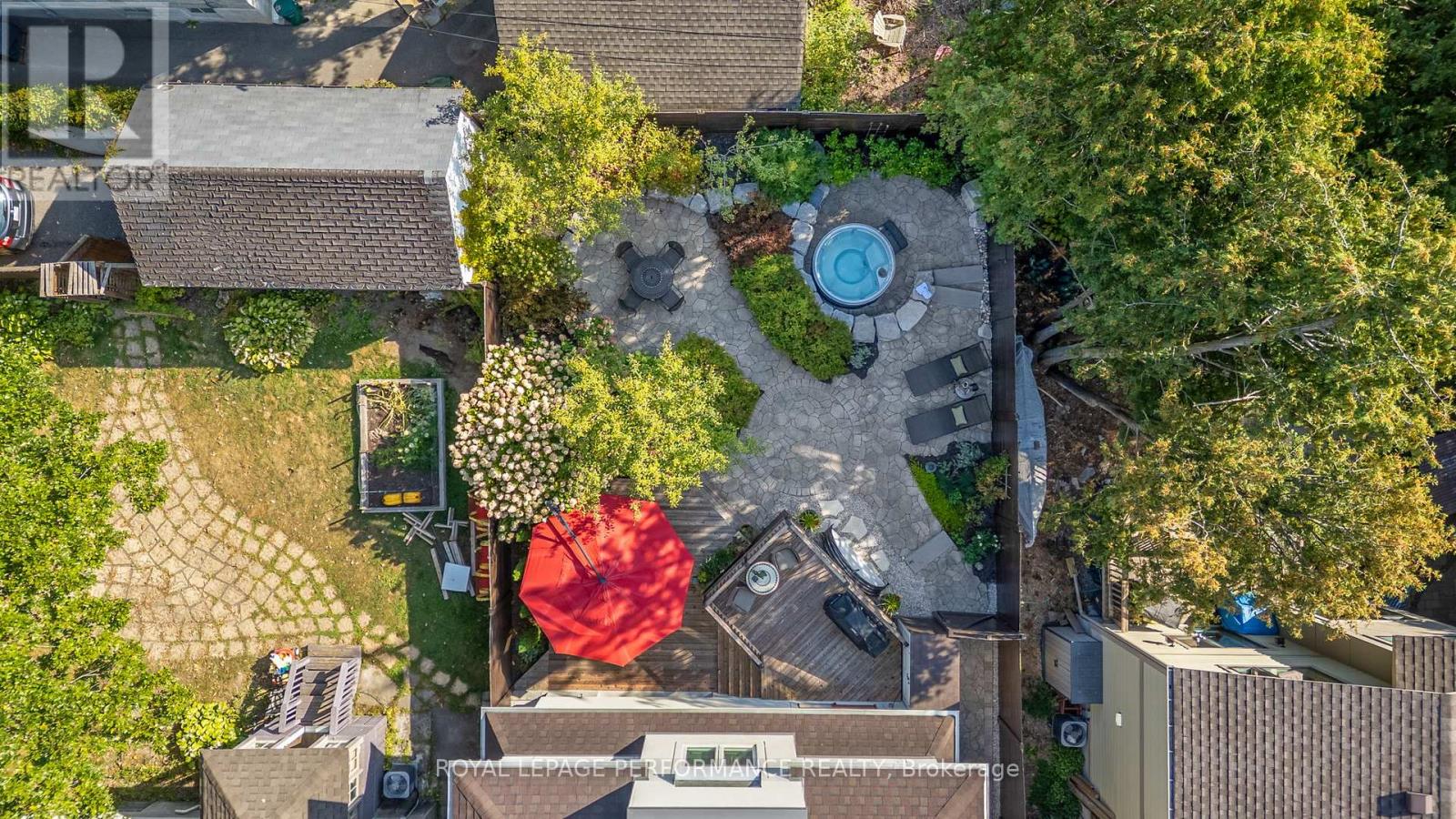 11 Marlowe Crescent