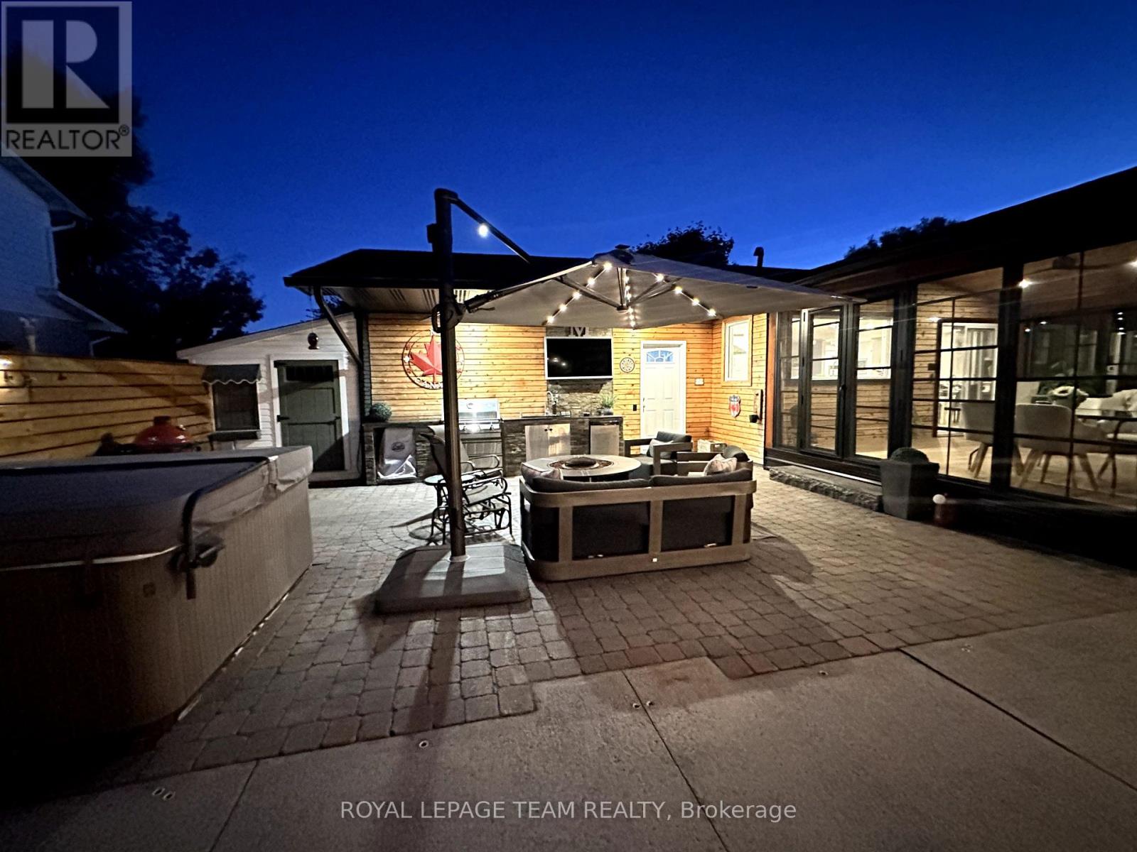 5664 South Island Park Drive