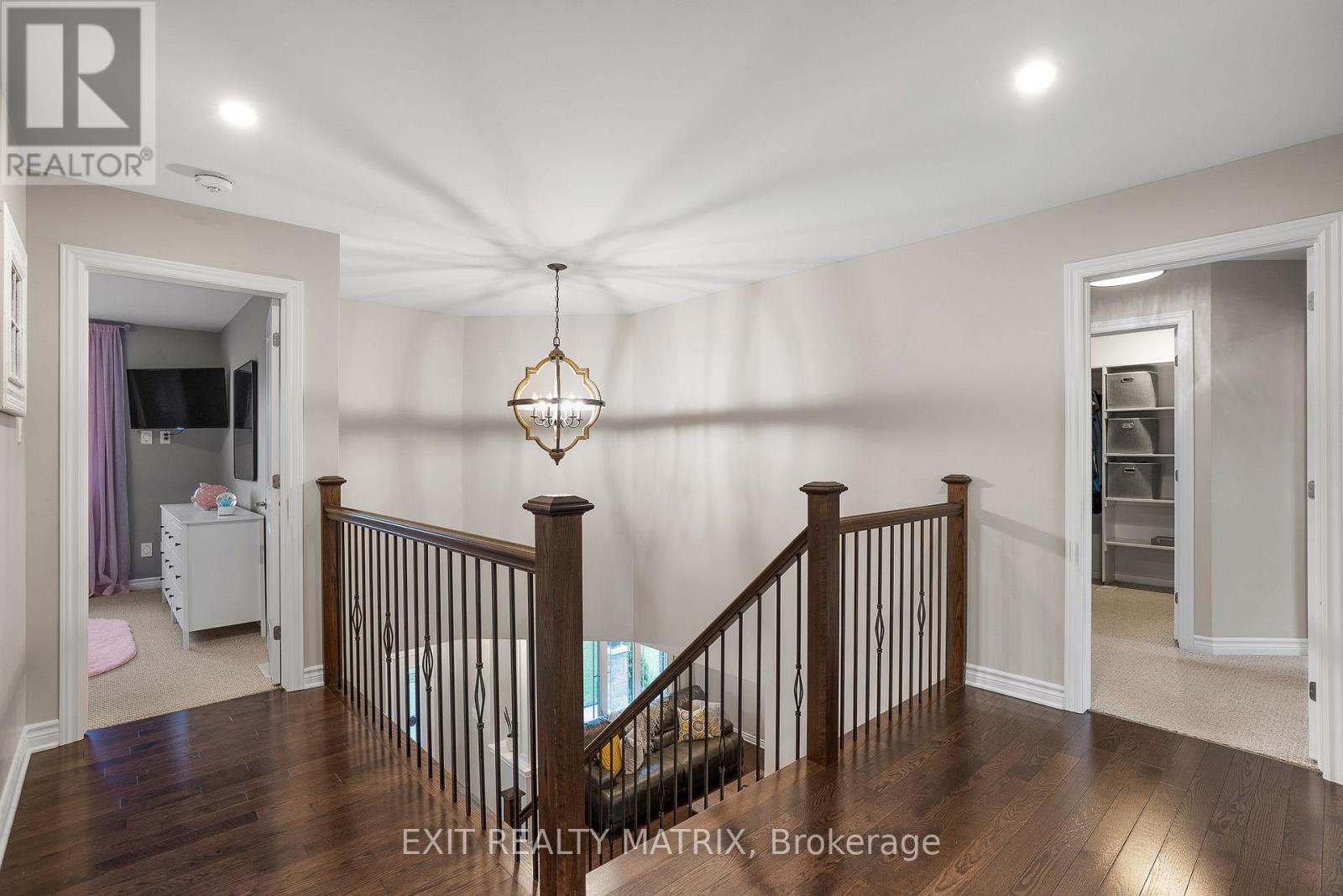 301 Colmar Street