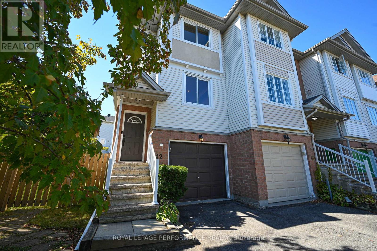 42 Yorkville Street