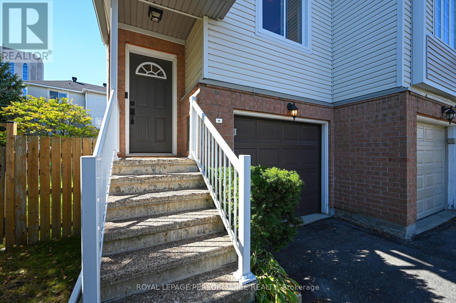 42 Yorkville Street