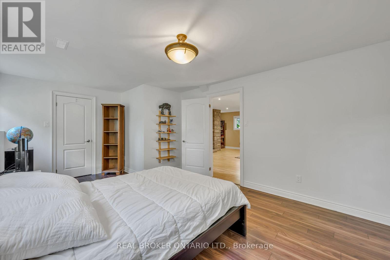 3603 Delson Drive W