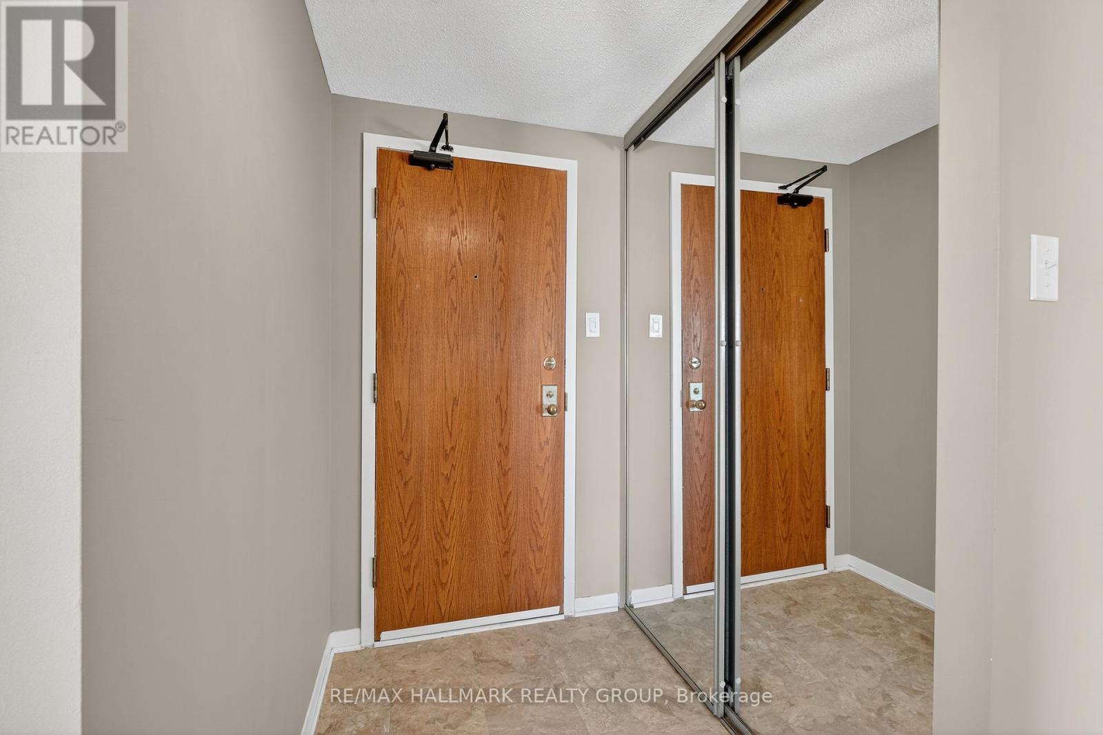 1207 - 80 Sandcastle Drive