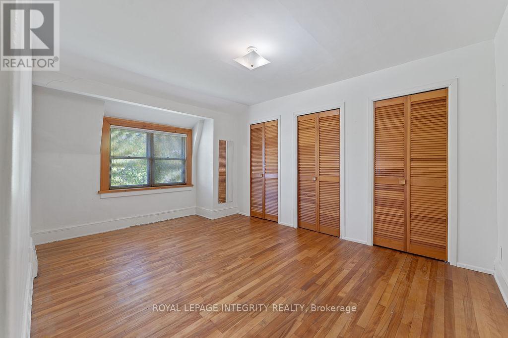 472 Edison Avenue