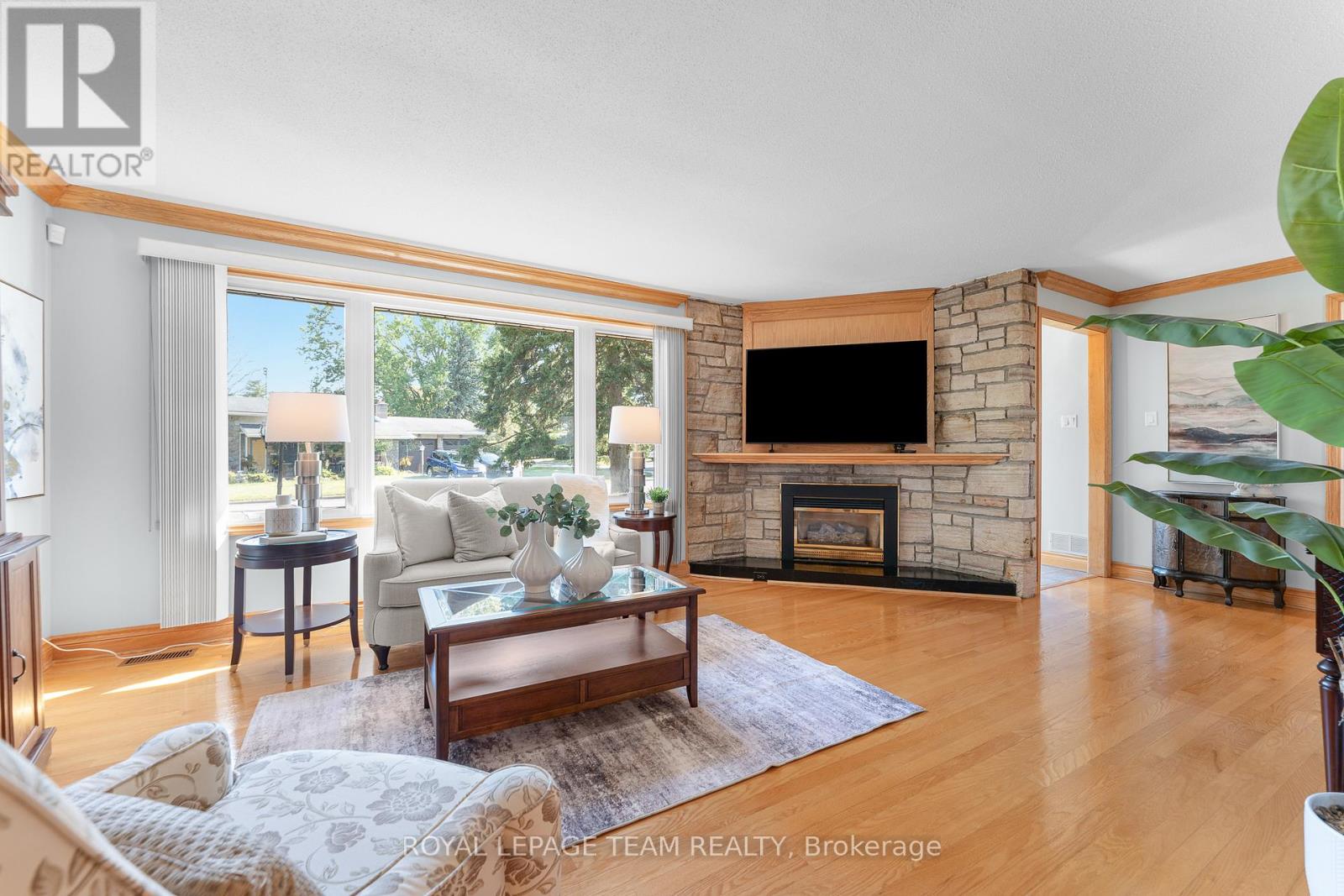1 Stillwater Drive