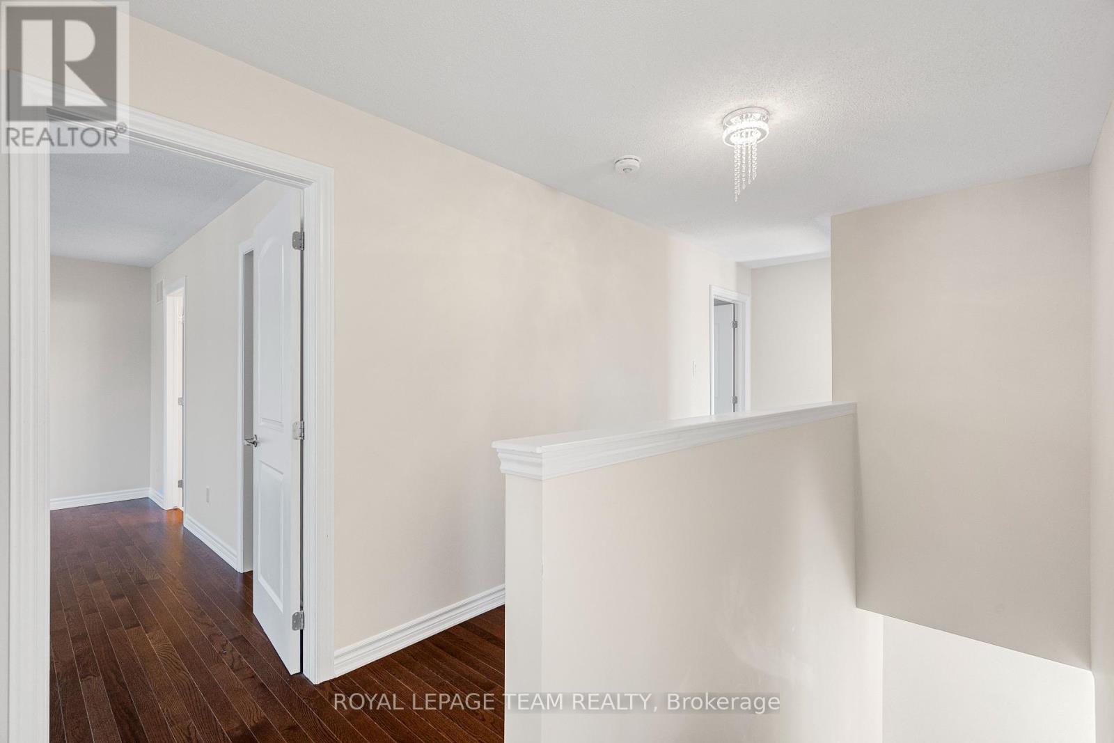 743 Vennecy Terrace