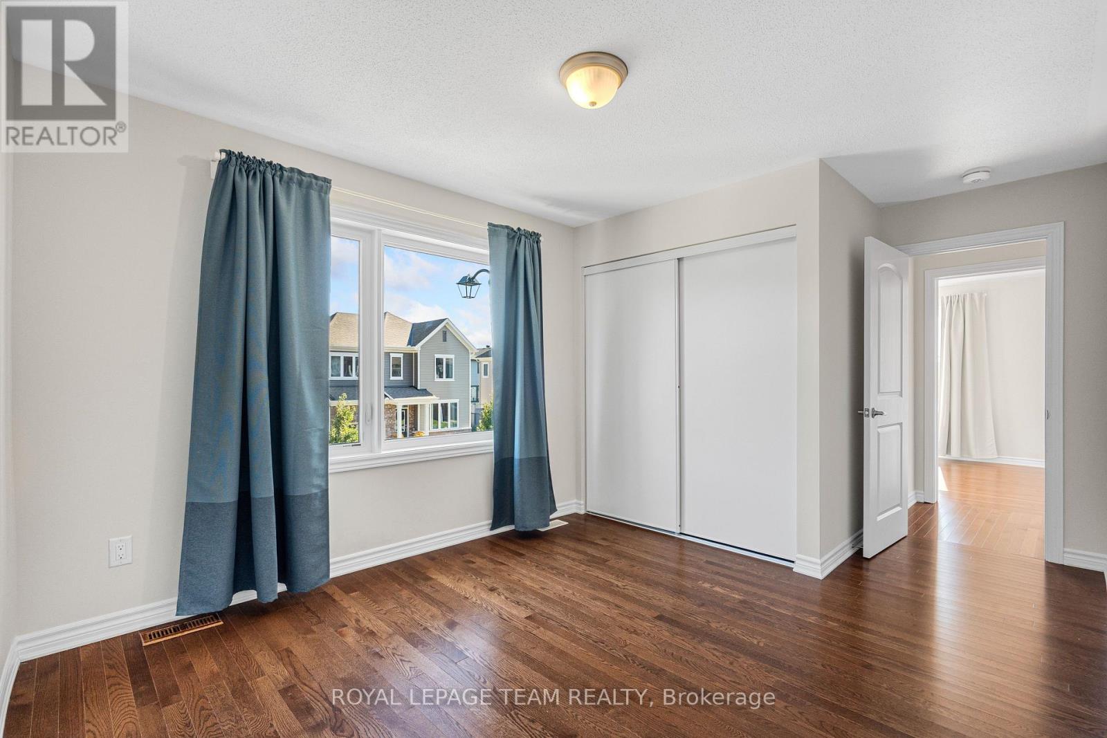 743 Vennecy Terrace
