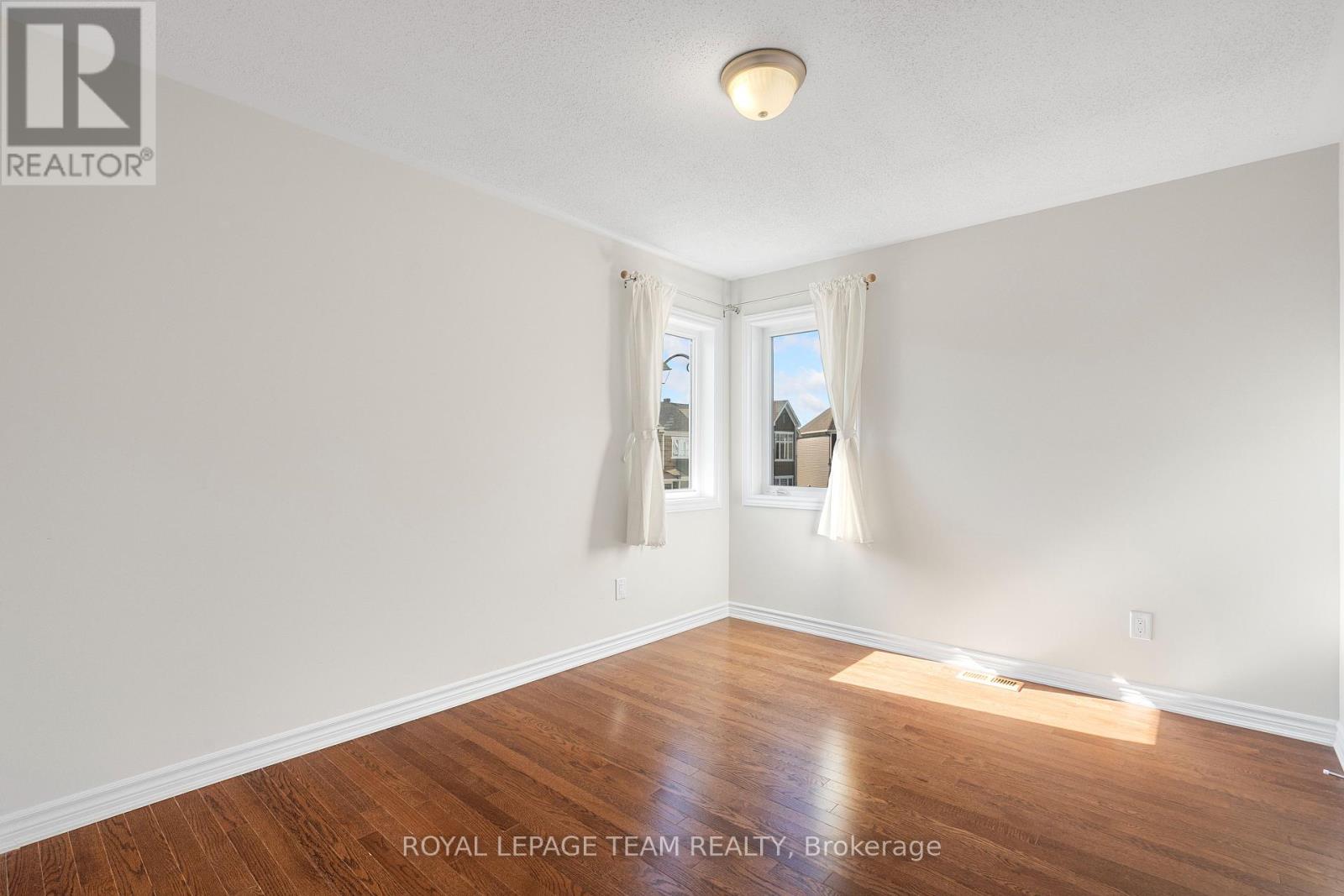 743 Vennecy Terrace