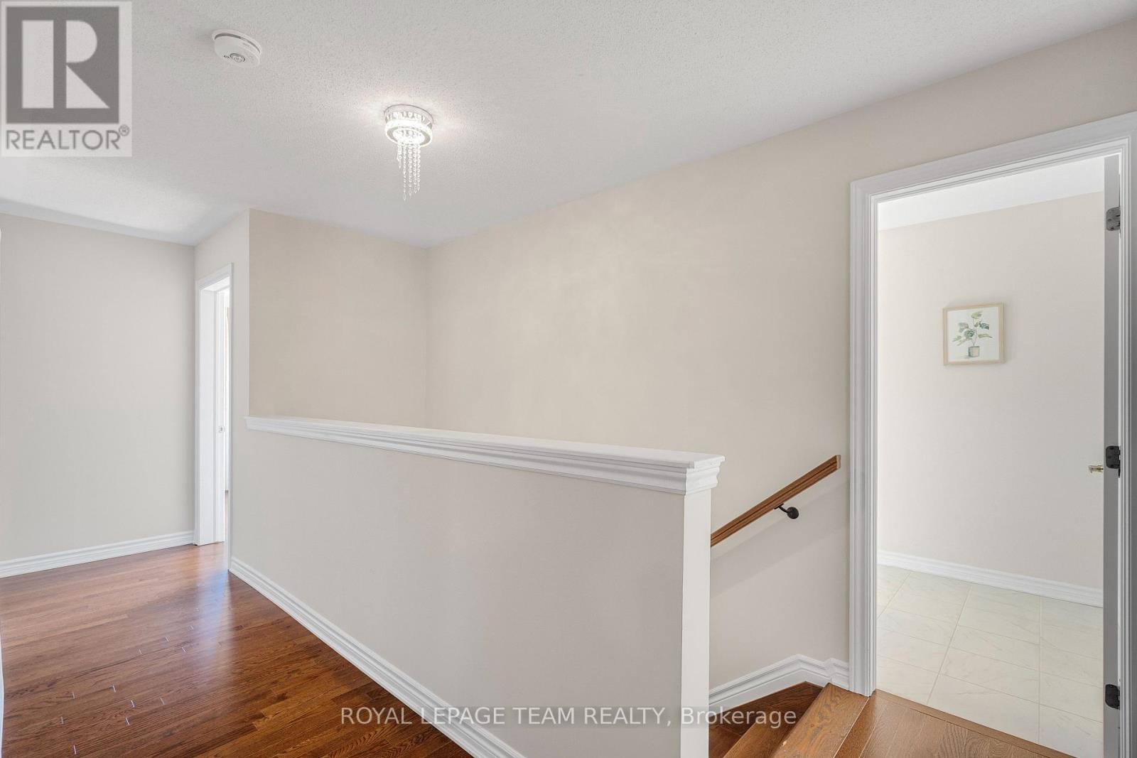 743 Vennecy Terrace