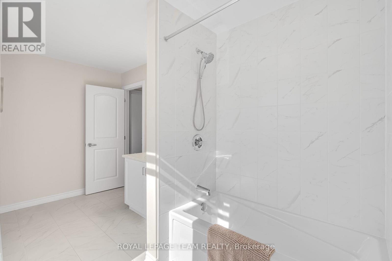 743 Vennecy Terrace
