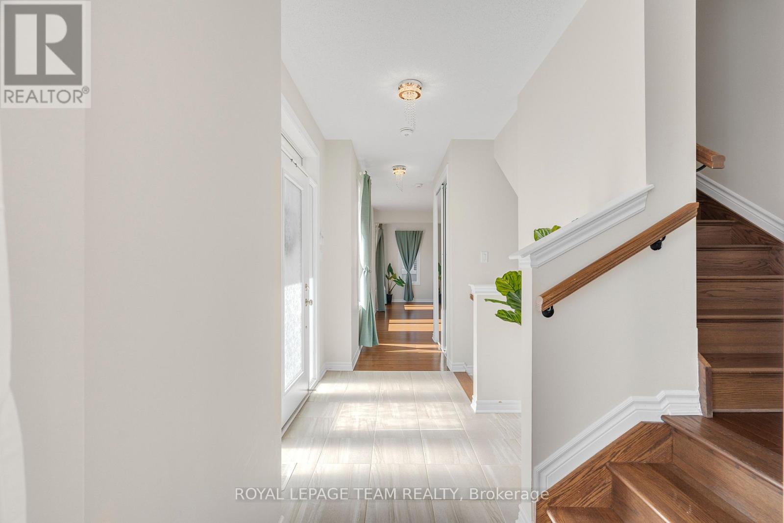 743 Vennecy Terrace