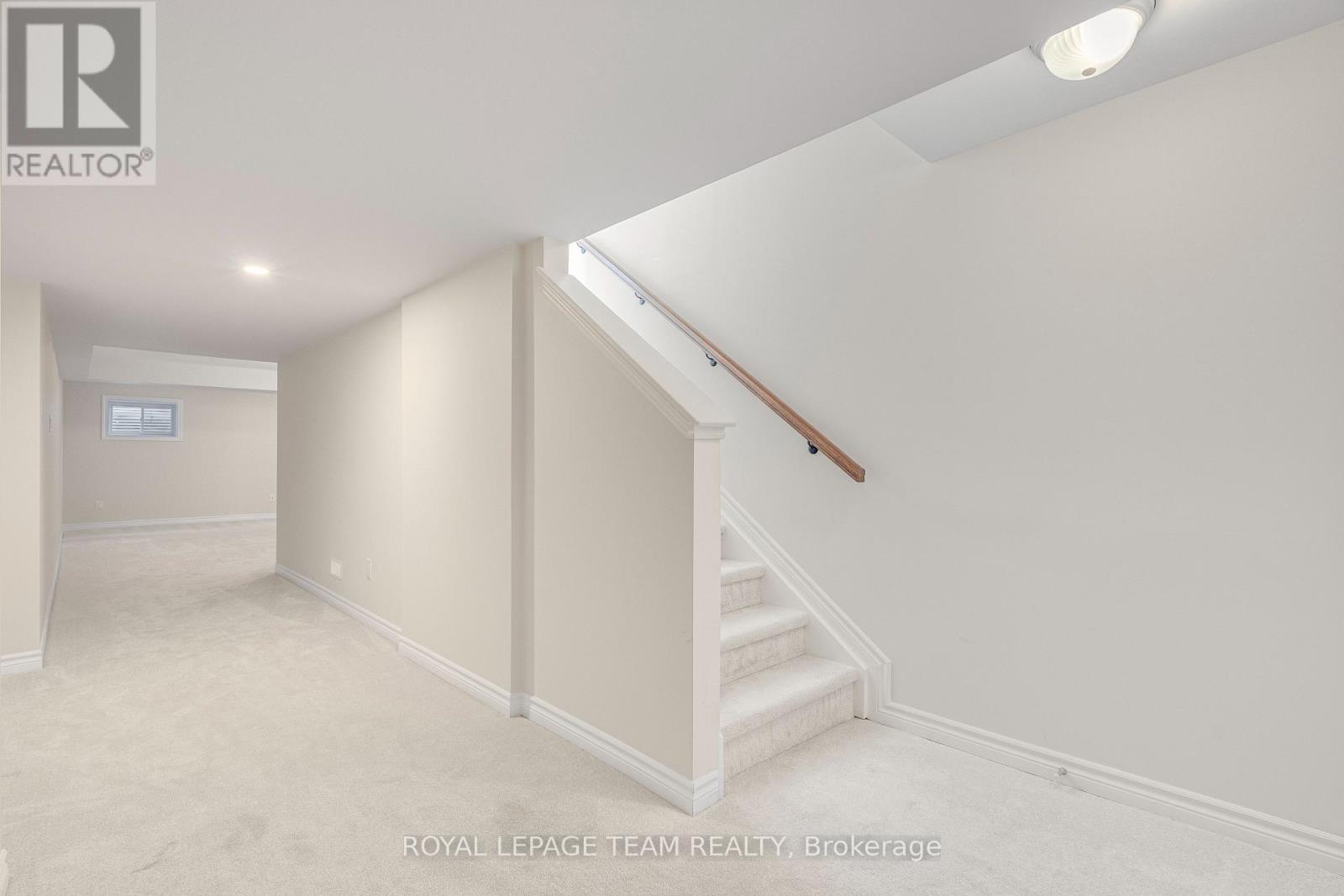 743 Vennecy Terrace